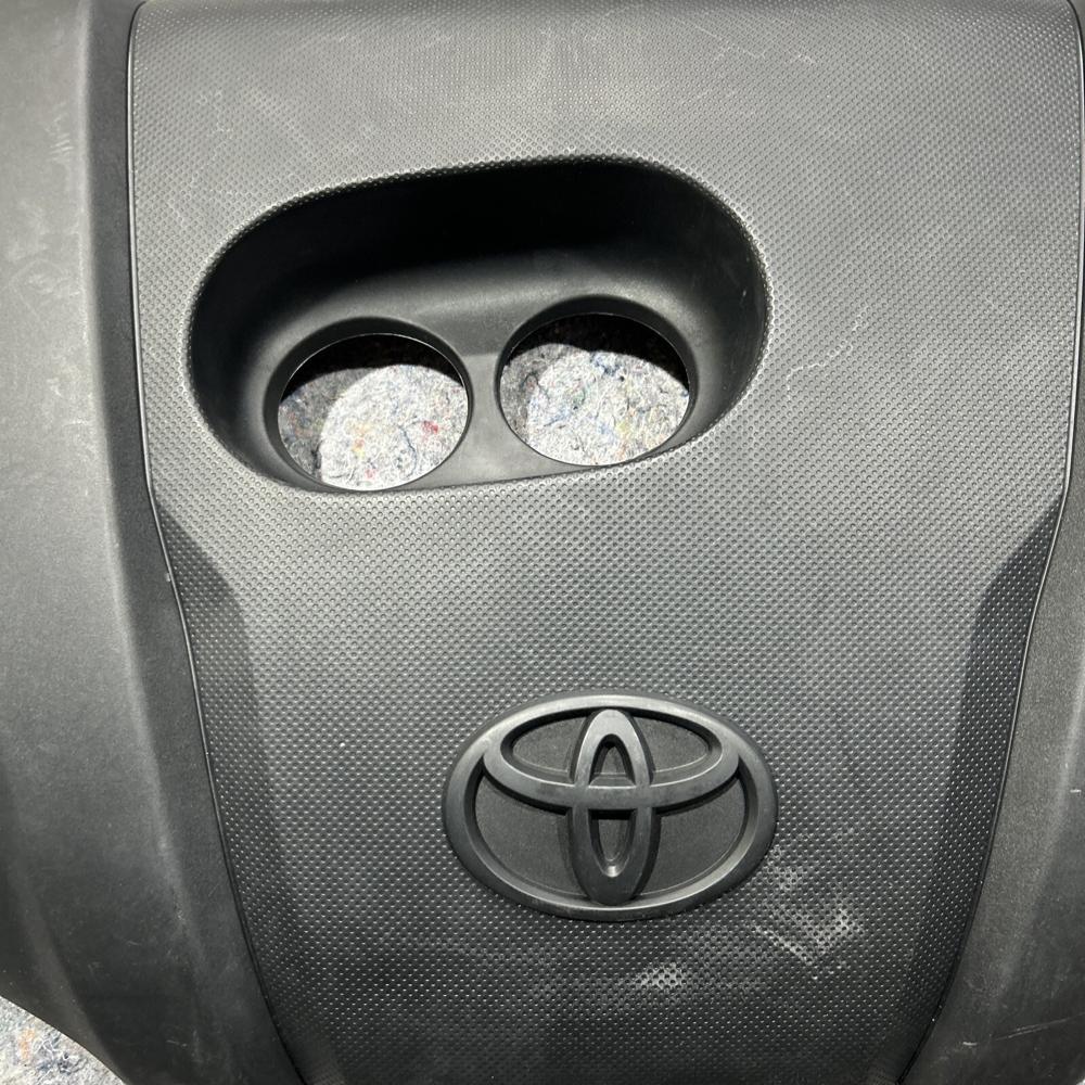 Toyota Yaris Engine Computer Cover OEM – photo 3