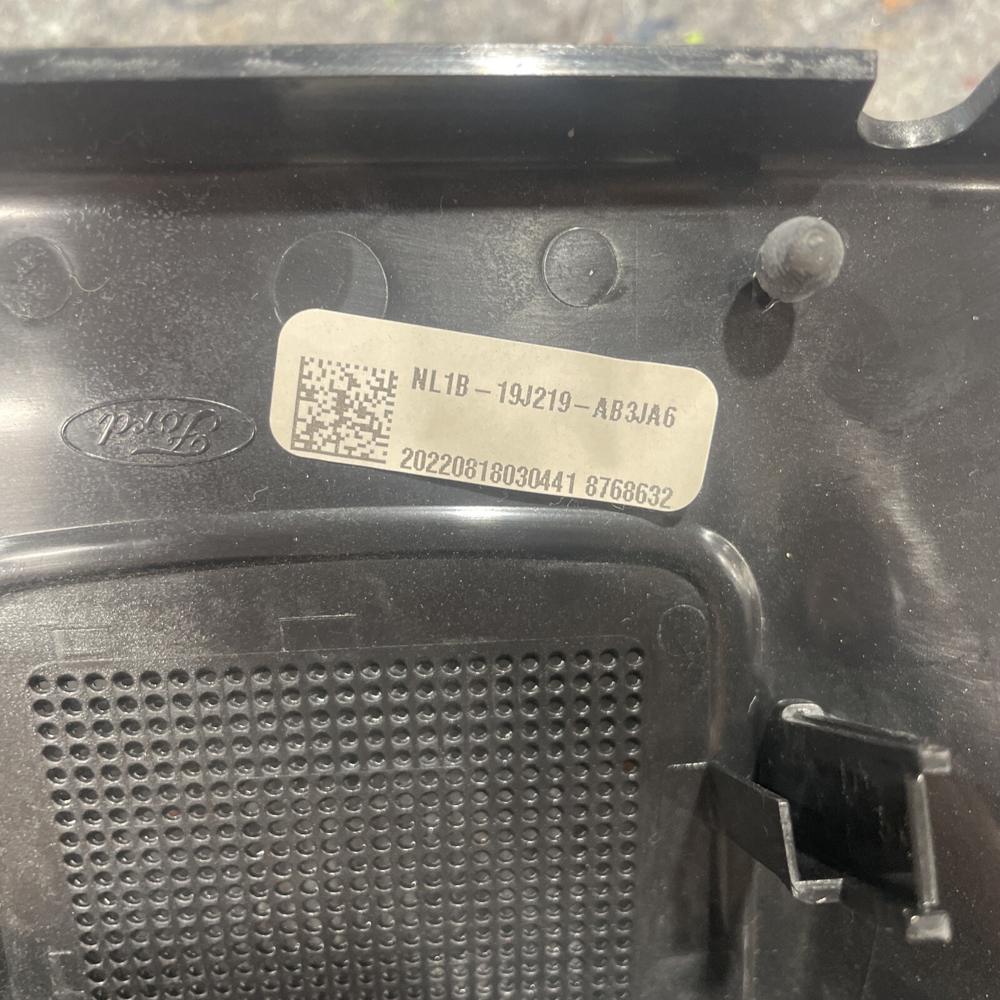 2022 - 2024 Ford Expedition Front Windshield Mirror Cover Panel OEM NL1B19J219AB – photo 4