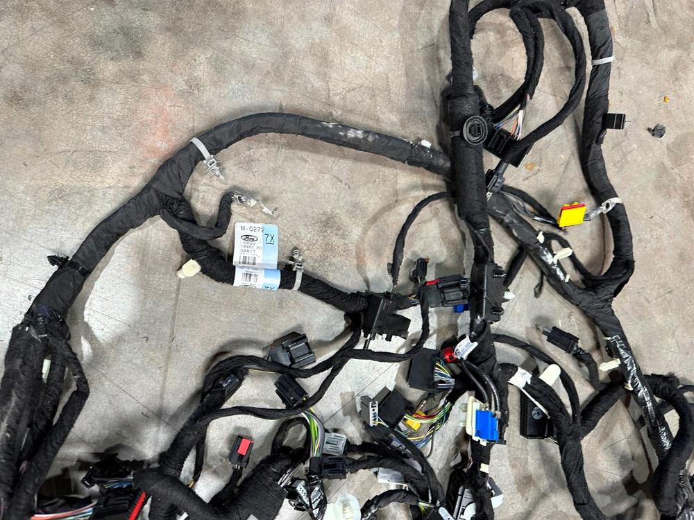 OEM Interior Dashboard Wiring Harness for 2017 Ford Mustang HR3V-14401-G291T – photo 3