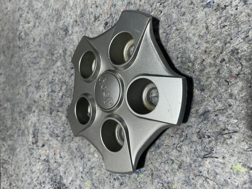07-12 Jeep Patriot Wheel Rim Center Cap Centercap Hub – photo 4