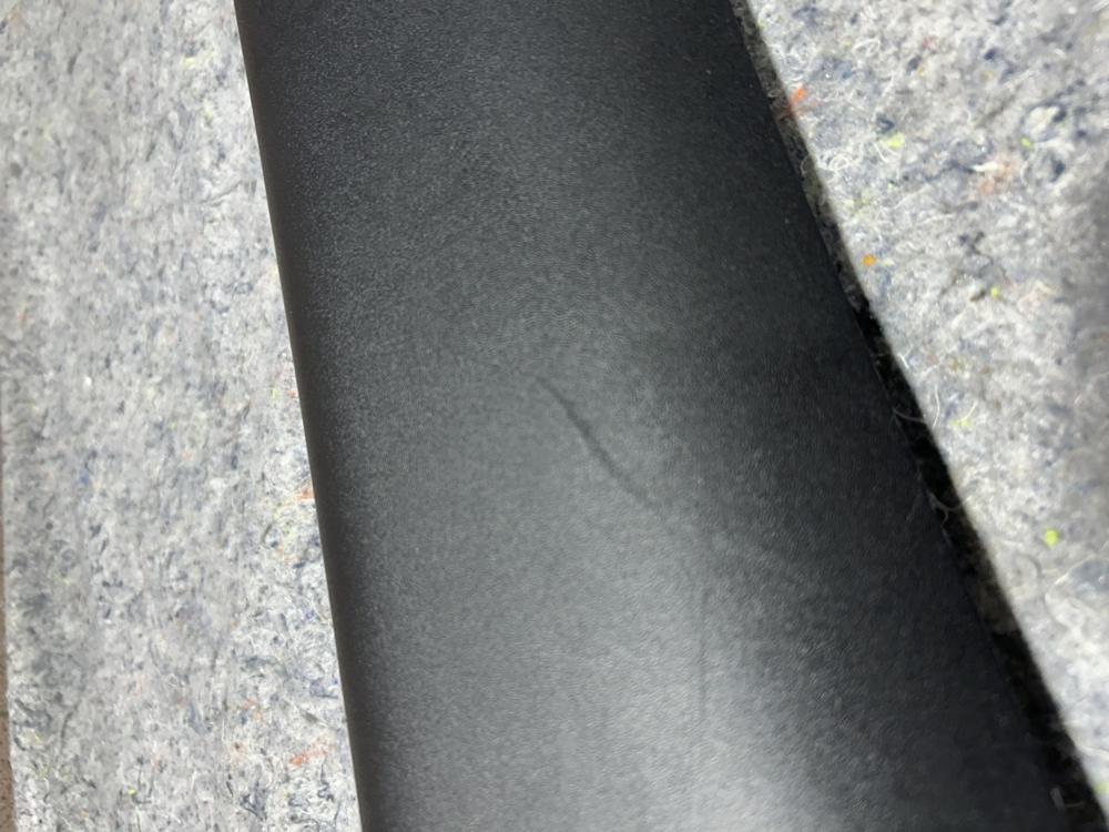15-23 Ford Mustang Rr RH Upper C-pillar Quarter Cover Panel FR3B-6331010-AFW OEM – photo 4