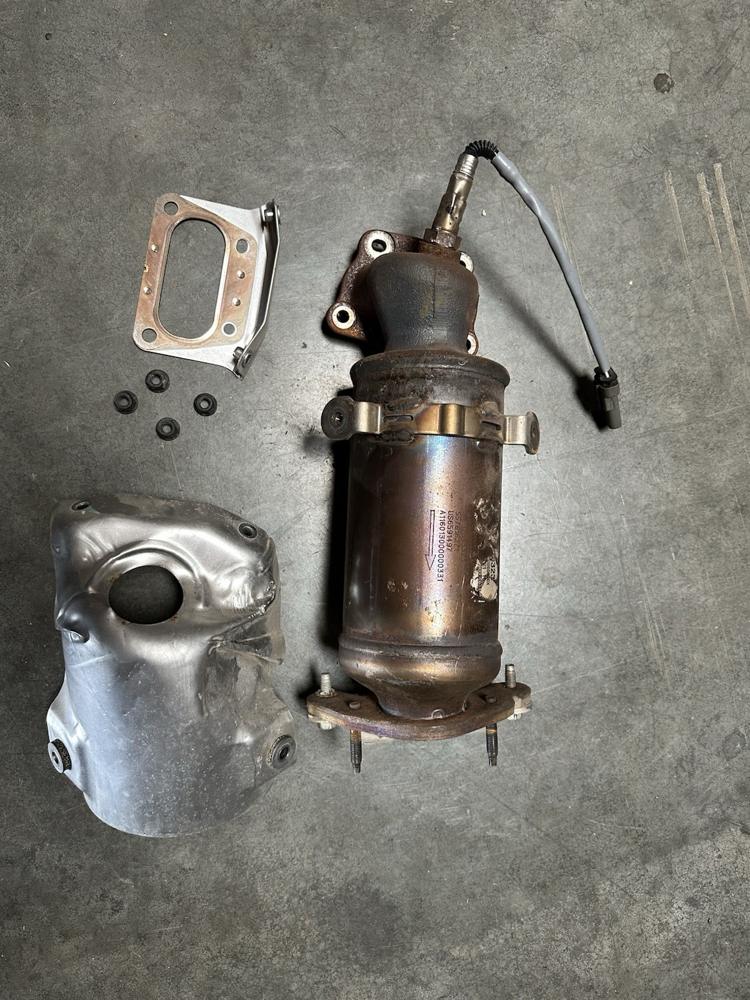 Gm Genuine Parts 12642984 Catalytic – photo 2