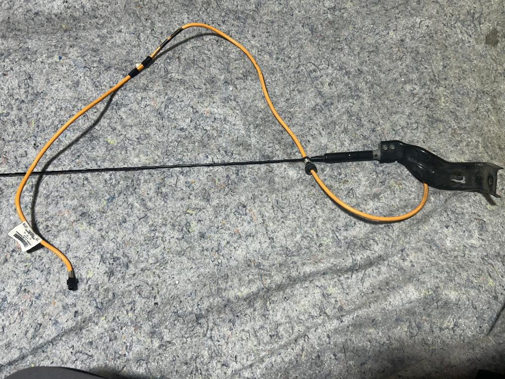 2015-2020 Ford F150 Radio Antenna Mast Receiver W/cable GL3T-18A984-AC OEM – photo 1