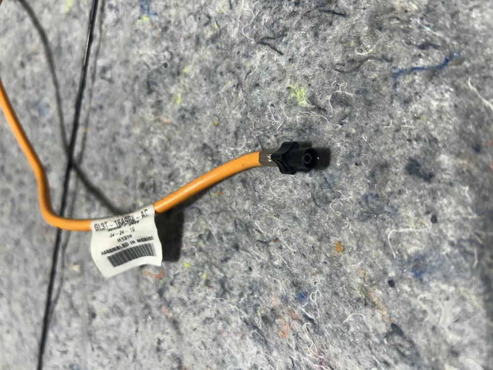 2015-2020 Ford F150 Radio Antenna Mast Receiver W/cable GL3T-18A984-AC OEM – photo 4