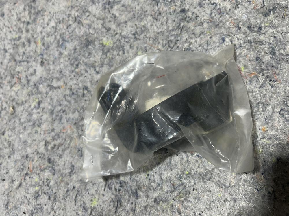 Toyota 88688-04190 Bracket Cooler – photo 4