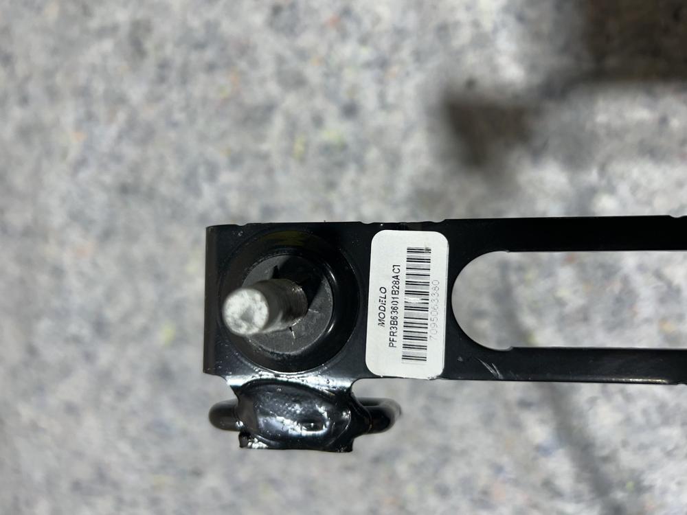 Genuine Ford Child Seat Bracket FR3Z-63601B28-A – photo 4