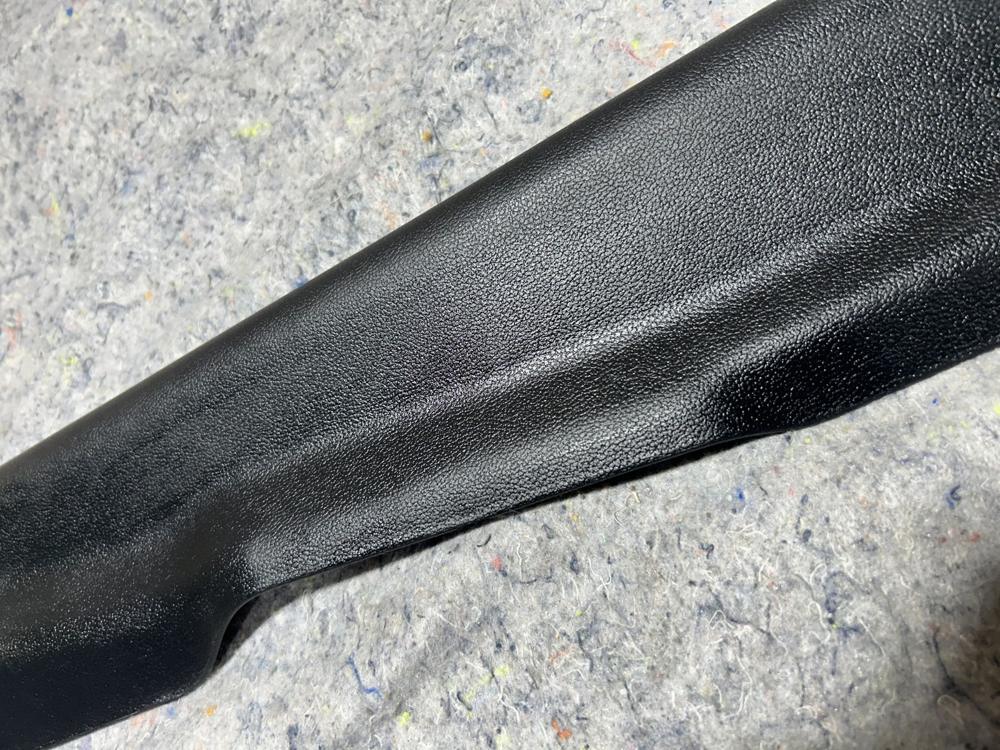 2015-2023 Ford Mustang Right Door Sill Scuff Plate Trim OEM FR3B6313200AFW – photo 4