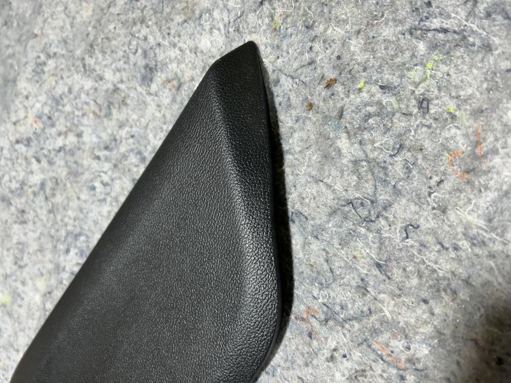 2015-2023 Ford Mustang Front Center Console Right Side Trim Cover OEM Black – photo 3