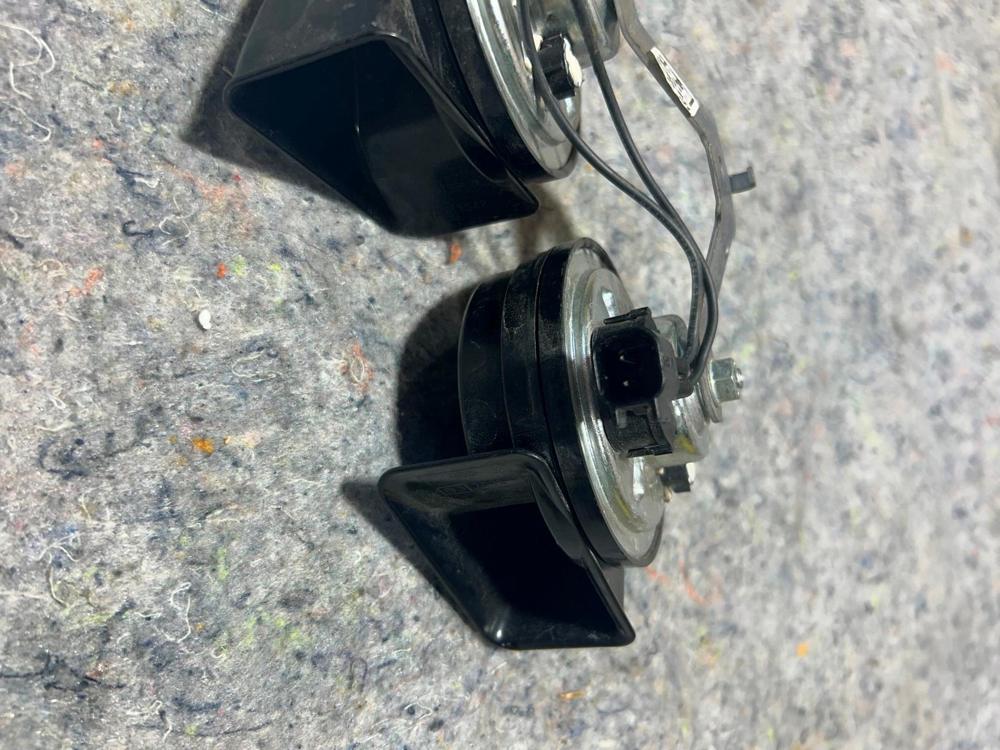 2015-2017 Ford Mustang Dual Note Electric Horn Level 2 FR3Z-13832-G – photo 2
