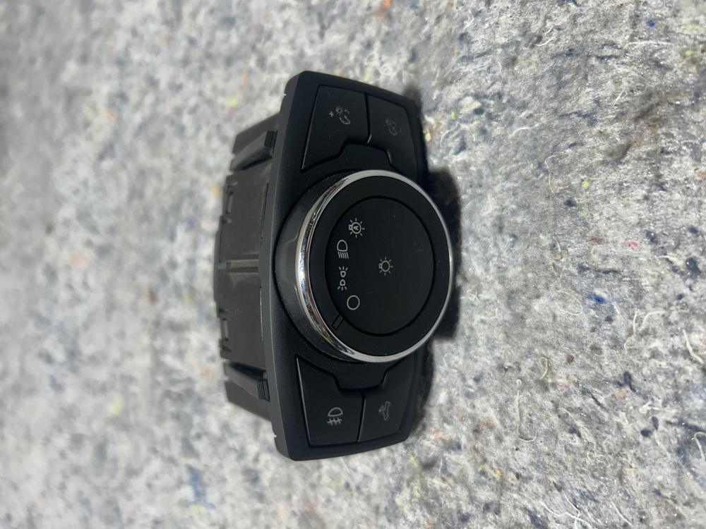13-19 Ford F150 Headlight Switch Used OEM FL3T-13D061-BCW – photo 3