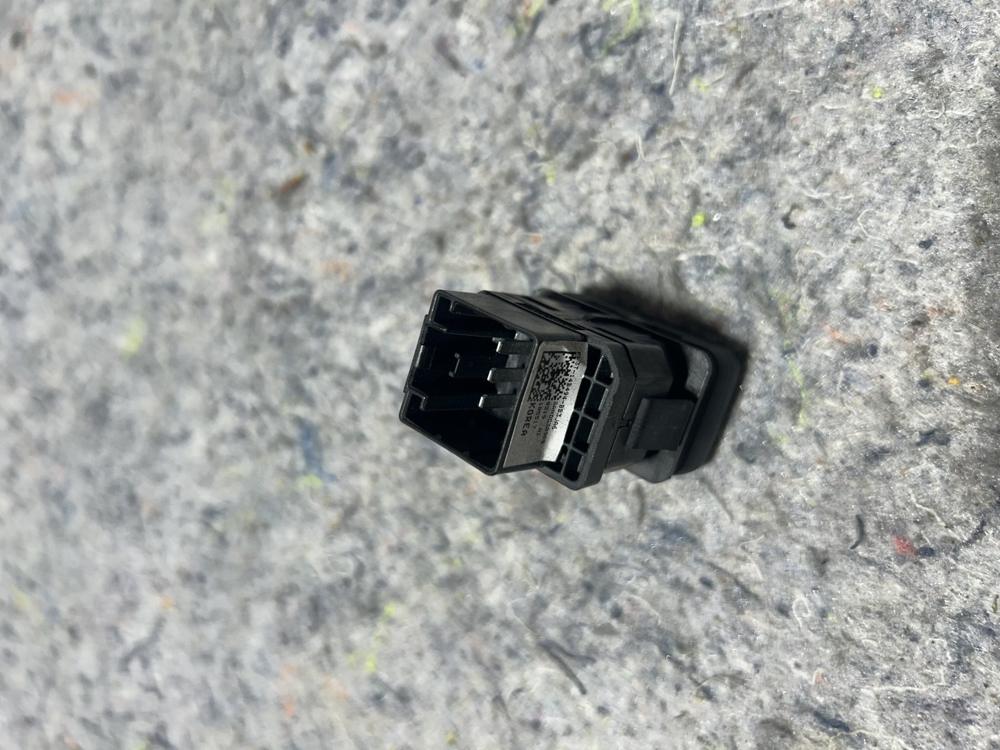 2015-2019 Ford F150 OEM Adjustable Pedal Control Switch FL3T-14B494-BB3JA6 – photo 4
