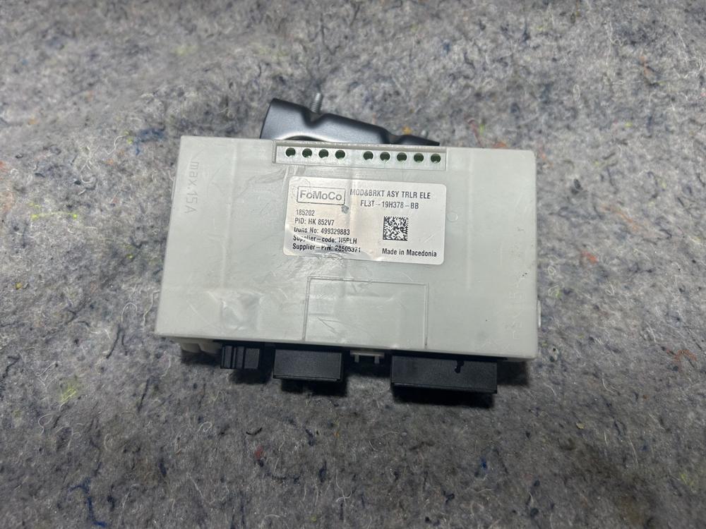 2017-2023 Ford F250 Sd Trailer Brake Towing Control Module Unit OEM – photo 3