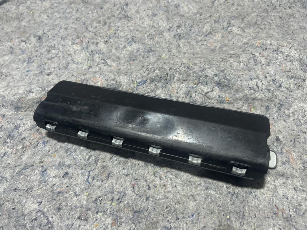 2018-2022 Chevrolet Spark Passenger Right RH Good Knee Panel OEM – photo 1