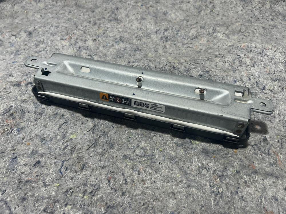 2018-2022 Chevrolet Spark Passenger Right RH Good Knee Panel OEM – photo 3