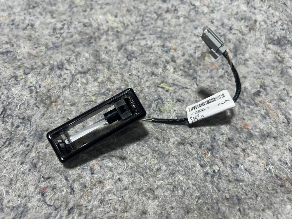 Ford Lincoln Foot Well Dash Light LED KL3B13E721R30XD Aa – photo 1