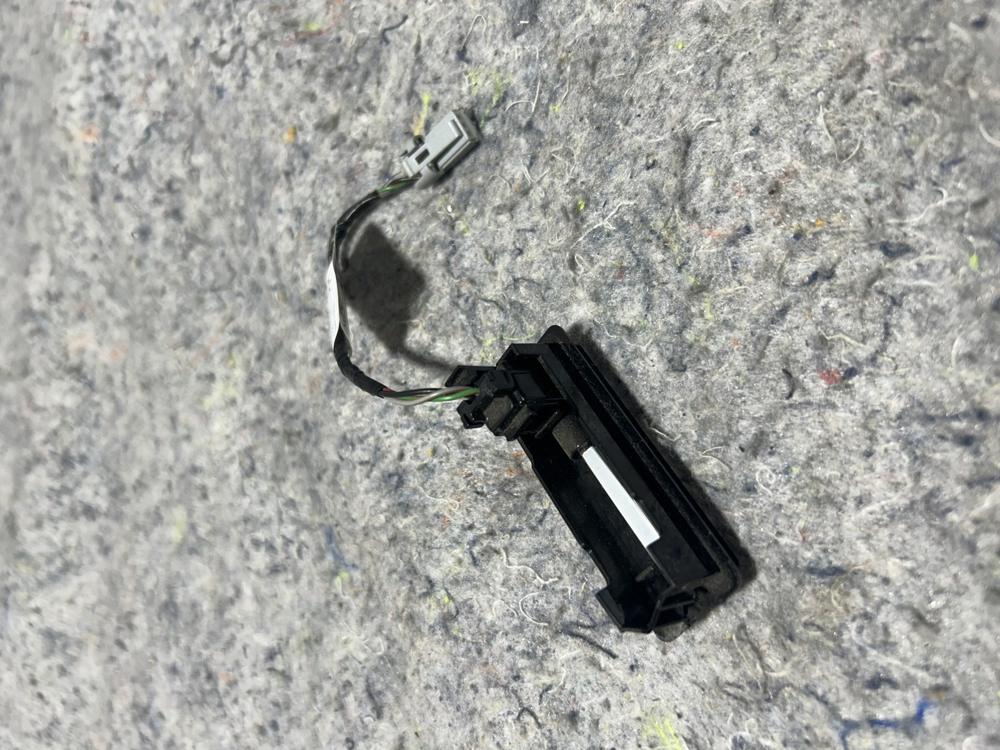 Ford Lincoln Foot Well Dash Light LED KL3B13E721R30XD Aa – photo 2