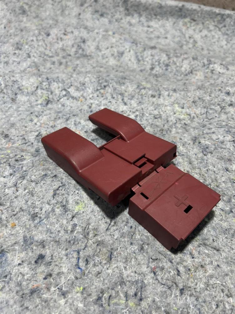 2016-2022 Chevrolet Spark Battery Positive Cable Terminal Cap Cover OEM – photo 1
