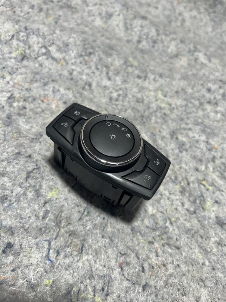 2015-2019 Ford F250 Head Light Headlight Control Switch FL3T-13D061-BCW – photo 1