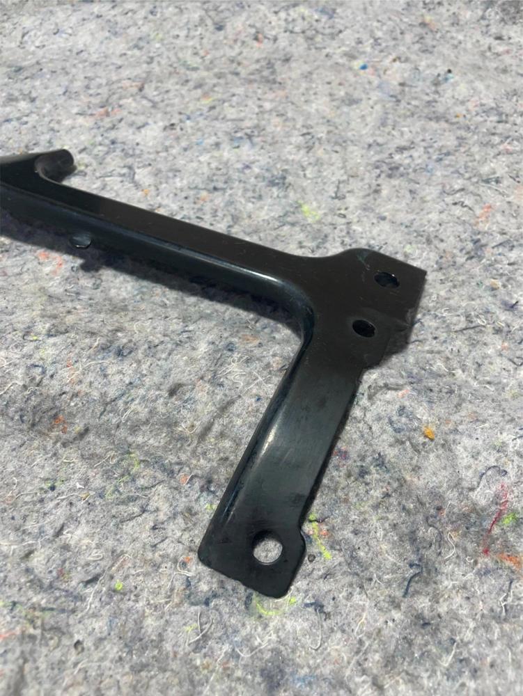 Genuine Ford Upper Bracket JL3Z-17766-A Left LH – photo 4