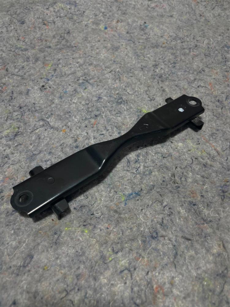 14-24 Infiniti Q50 Q60 Battery Tray Tie Down Unit OEM – photo 1