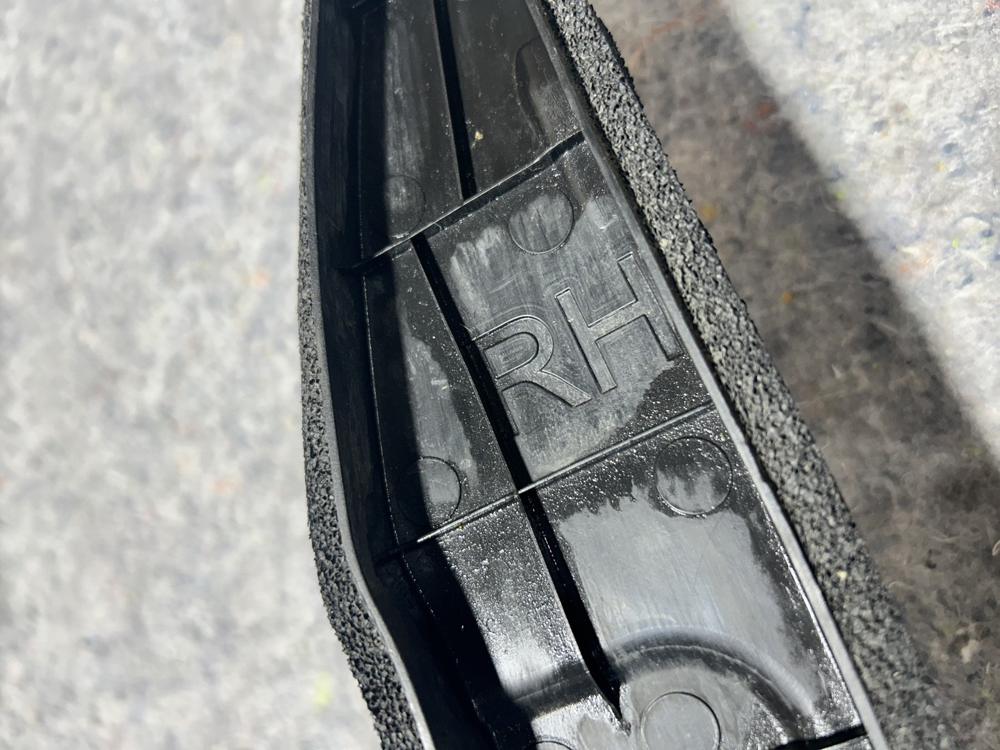 2017-2022 Chevrolet Spark Front Right Fender Insulation Liner 42427466 – photo 3