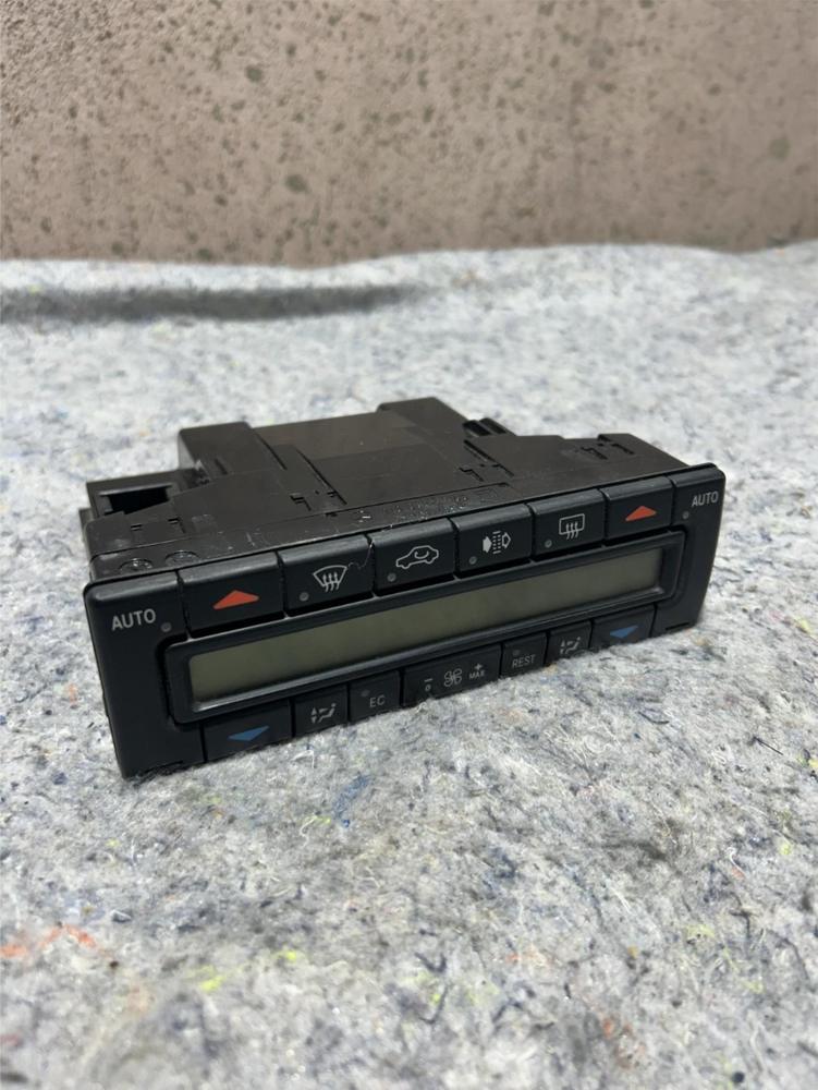 2000-2002 Mercedes W210 E320 E430 Climate Control HVAC 2108303285 OEM – photo 1