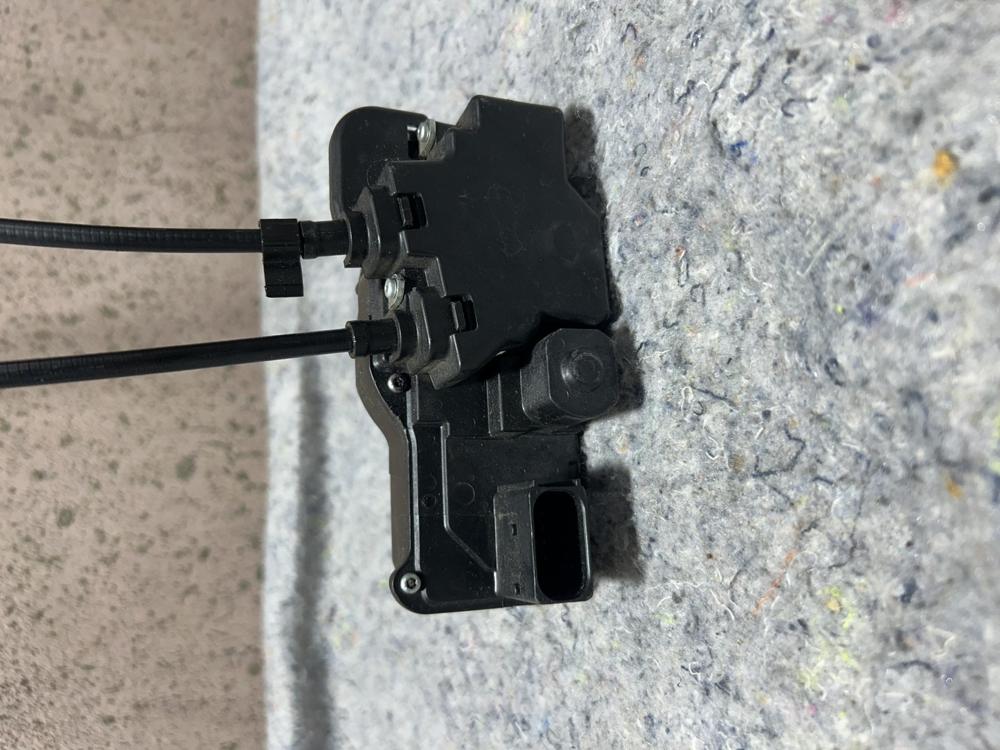 2015-2019 Corvetter C7 Right Passenger Door Lock Latch Actuator OEM – photo 4