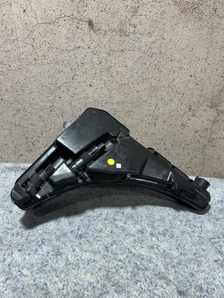 2017-2021 Audi Q5/SQ5 Windshield Wash Tank 80A955451B – photo 1