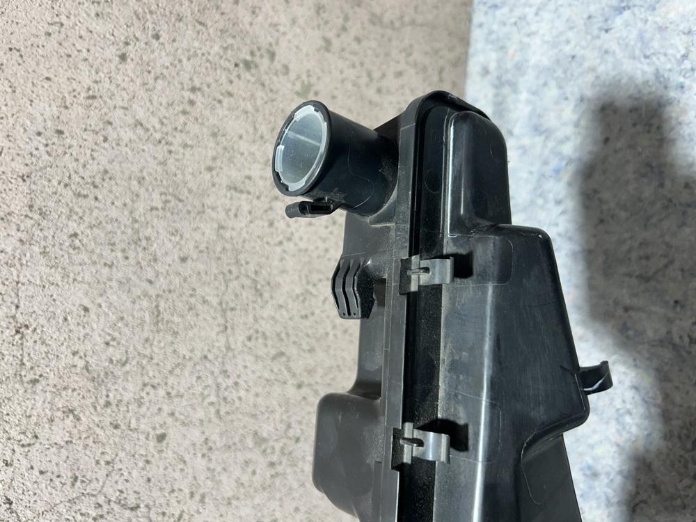 2017-2021 Audi Q5/SQ5 Windshield Wash Tank 80A955451B – photo 4