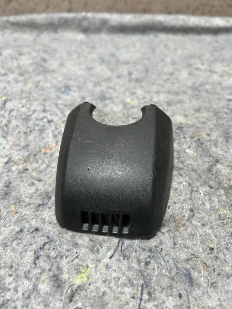 2014-2020 Chevy Impala Windshield Sensor Cover Mount Bracket Gm 22800730 Cover – photo 1