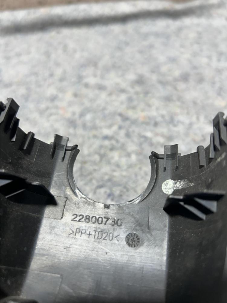 2014-2020 Chevy Impala Windshield Sensor Cover Mount Bracket Gm 22800730 Cover – photo 2