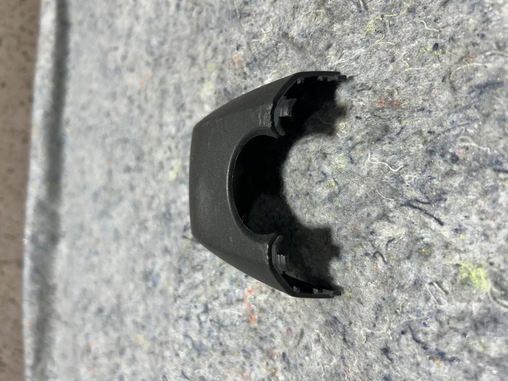 2014-2020 Chevy Impala Windshield Sensor Cover Mount Bracket Gm 22800730 Cover – photo 4
