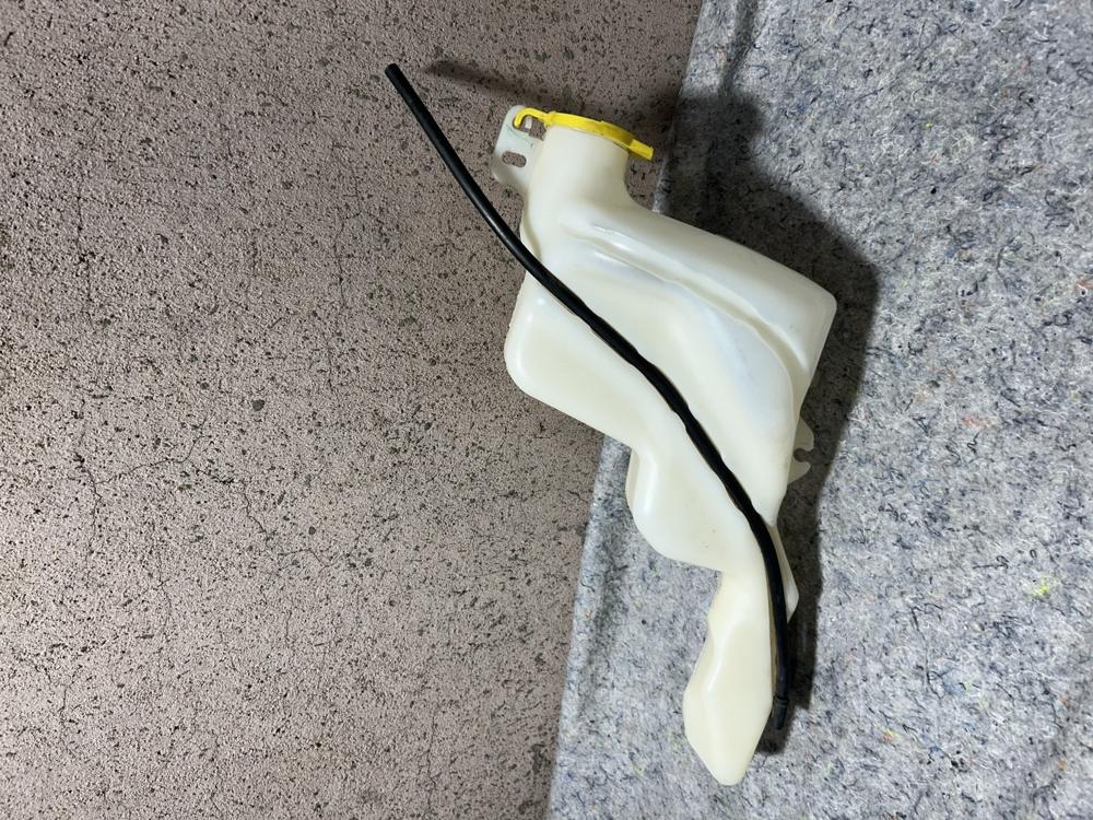 07-15 Jeep Patriot Windshield Washer Fluid Tank Bottle Reservoir OEM – photo 2