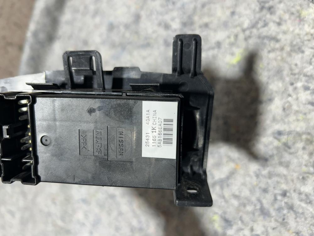 2014-2024 Infiniti Q50 Rear Left Side Door Window Switch OEM 254314GA1 – photo 2