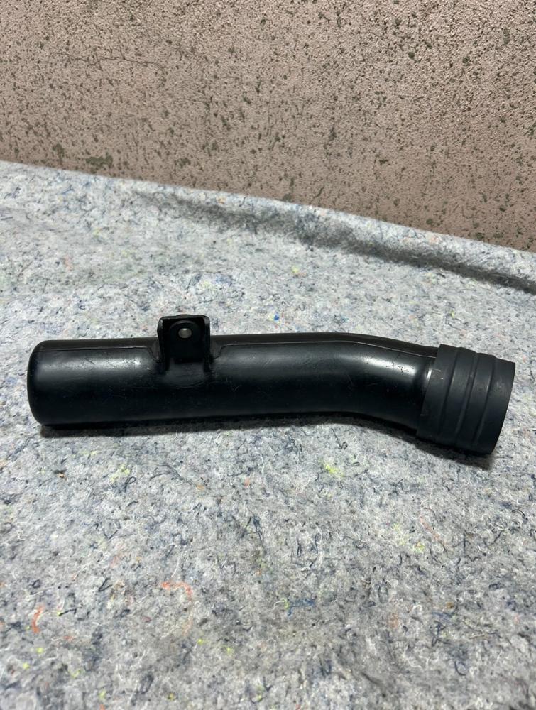 1991-1996 Acura NSX LH Driver Side Intake Tube in Quarter OEM Duct – photo 1