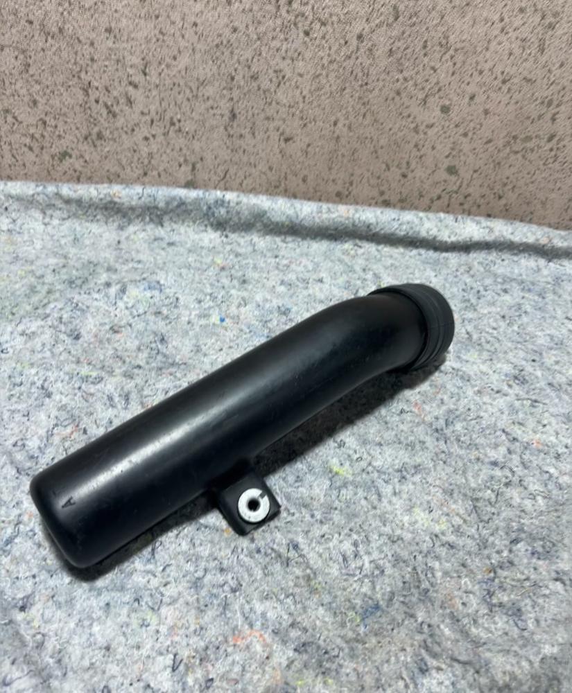 1991-1996 Acura NSX LH Driver Side Intake Tube in Quarter OEM Duct – photo 4