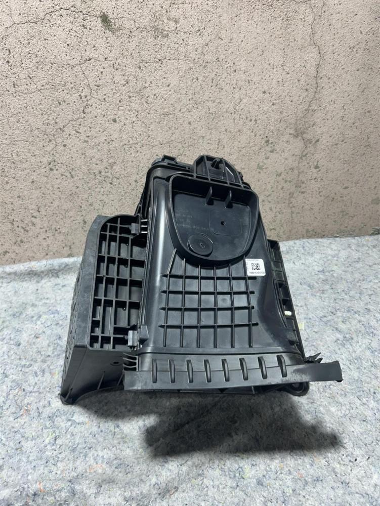 Ford F250 F350 F450 King Ranch 17-19 OEM 6.7L Diesel Powerstroke Air Intake Duct – photo 2