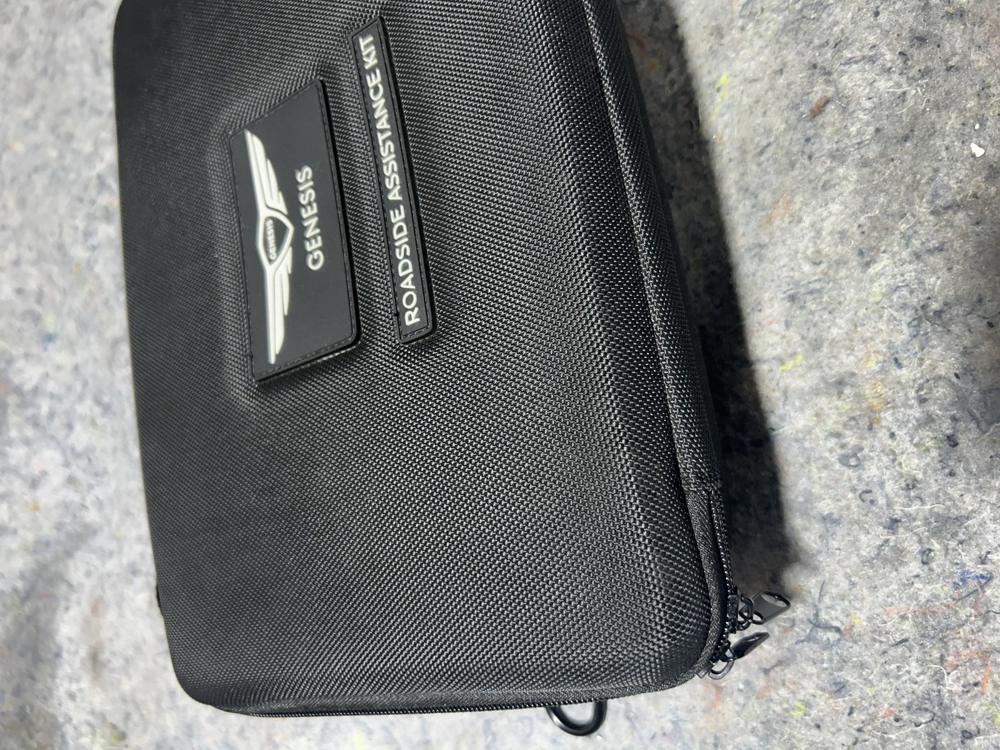Genuine Genesis Premium Roadside Assistance Kit ARF72-AU001-24 – photo 3
