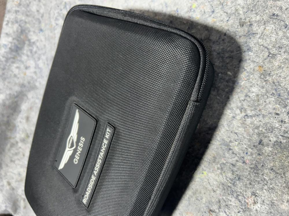 Genuine Genesis Premium Roadside Assistance Kit ARF72-AU001-24 – photo 4