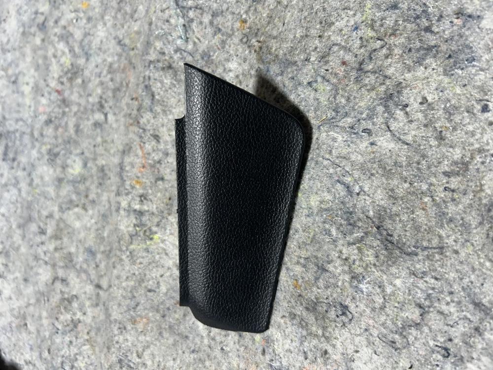 Ford Mustang GT350 Dashboard Trim FR3B63044F46A 30644882 OEM – photo 3