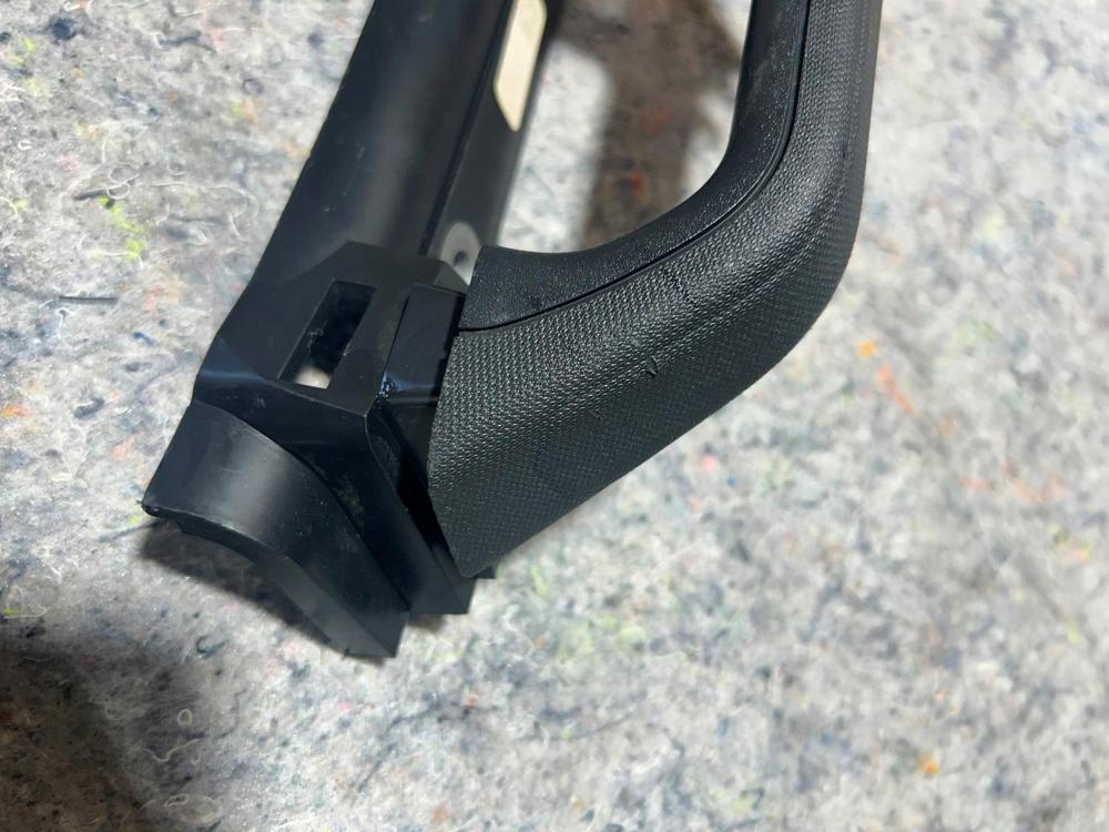 2021-2024 Ford F250 Right Side B Pillar Grab Bar Handle OEM Gray T19 – photo 2