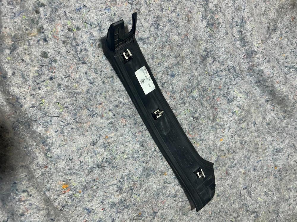 2022-2024 Ford Expedition Rear Left Trunk Liftgate Sill Trim Cover Panel OEM – photo 4