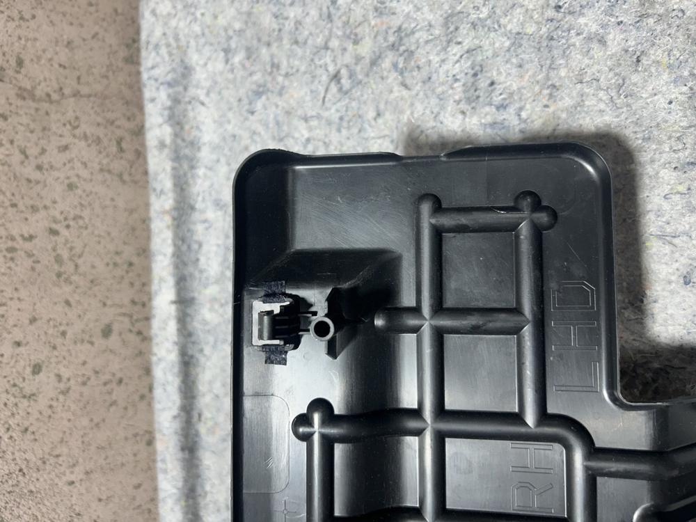2016 Scion Ia Under Dash Cover DA6C 64521 – photo 4