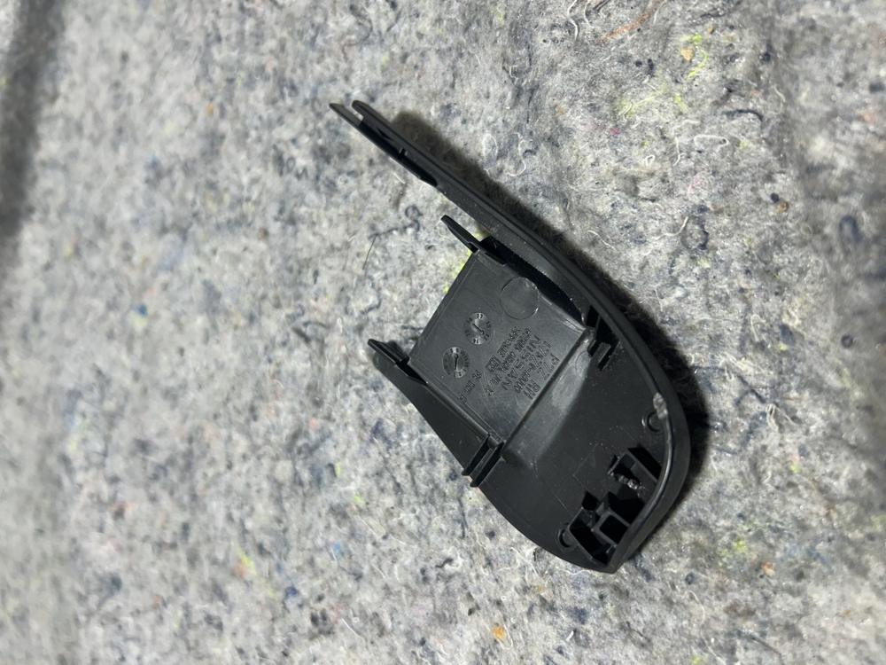 2014-2020 Infiniti Q50 Front Right Passenger Seat Track End Cap Cover Trim OEM – photo 4
