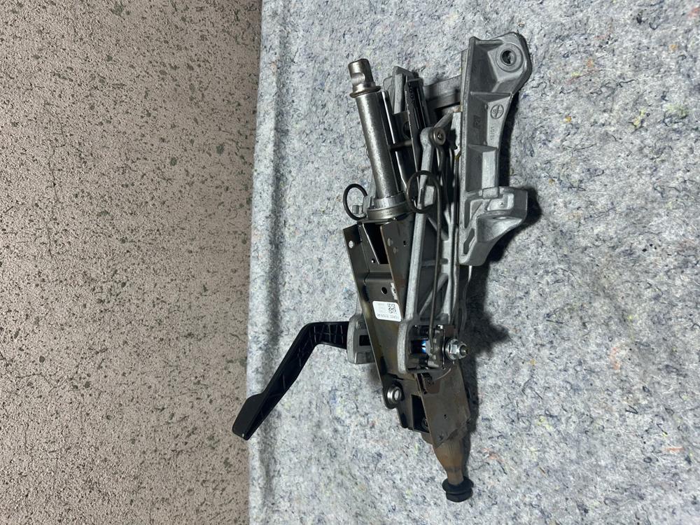 15-17 Ford Mustang GT350 Steering Column Shaft Assembly GR3C-3C529-AE OEM – photo 3