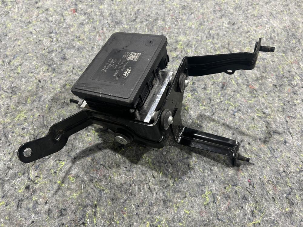 2015-2017 Fr Mustang GT 5.0 ABS Anti Lock Brake Pump Control GR3C-2C405-BD – photo 2