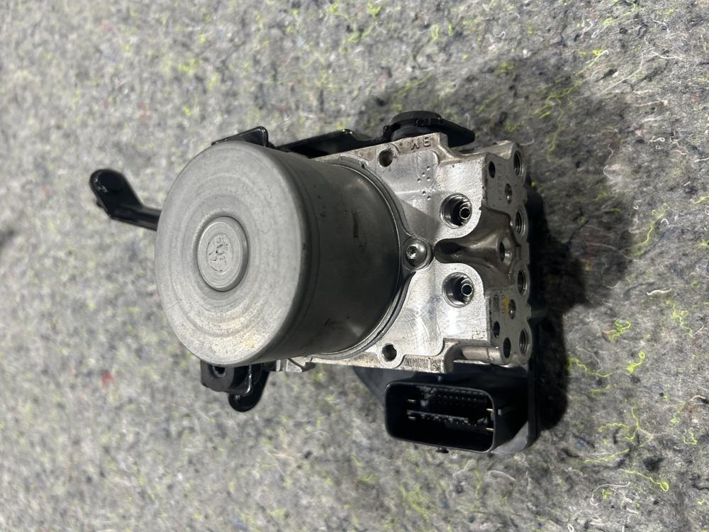 2016-2020 Infiniri Q50 ABS Anti Lock Brake Pump & Module 47660-4GU1A – photo 3