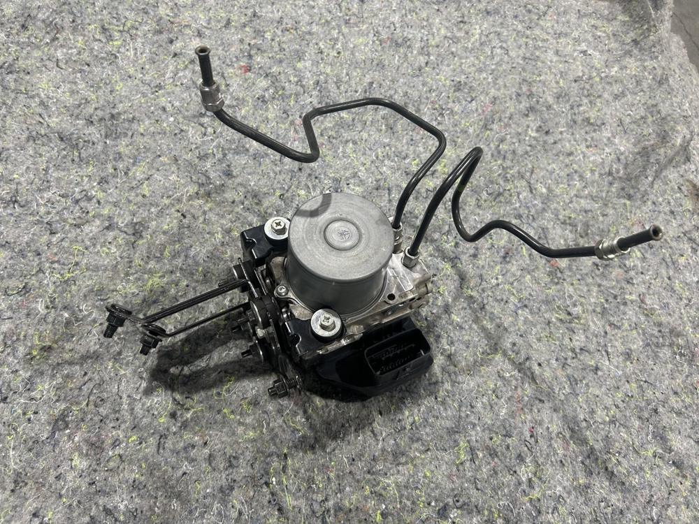 2014 Infiniti Q50 Rwd 3.7L Anti Lock Brake Module ABS Pump Unit Assy 476604GB1A – photo 1