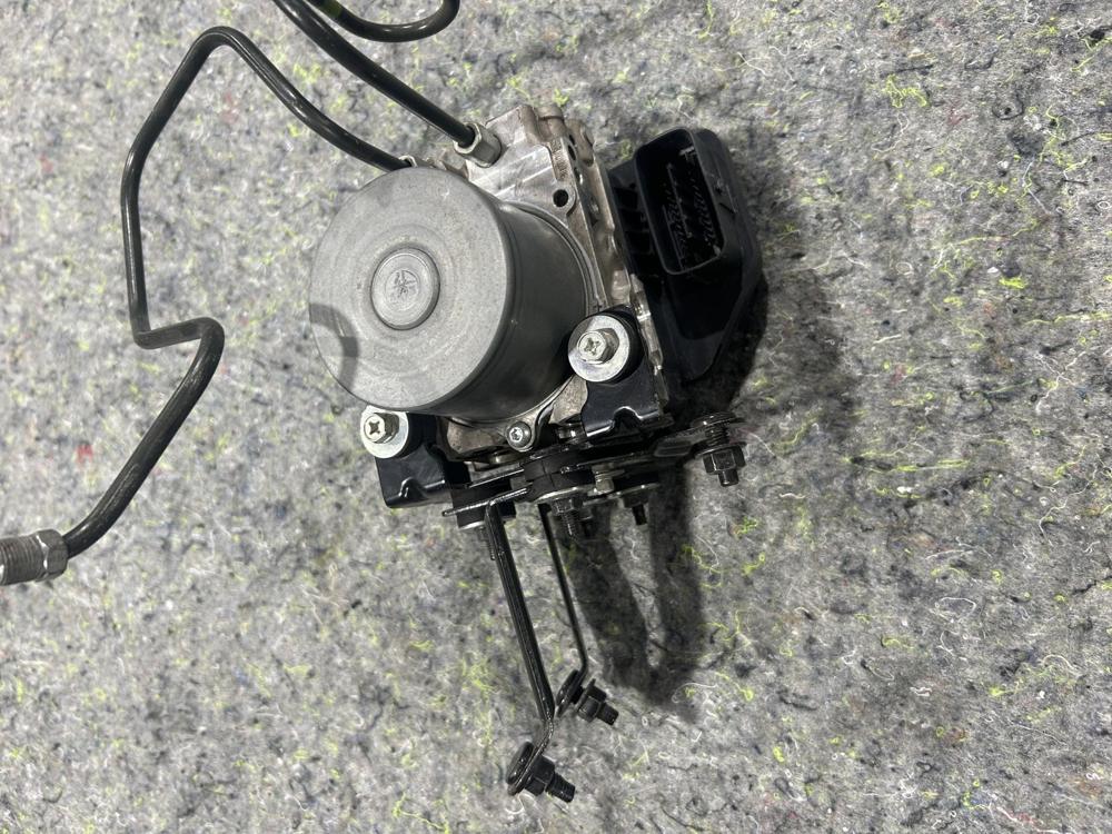 2014 Infiniti Q50 Rwd 3.7L Anti Lock Brake Module ABS Pump Unit Assy 476604GB1A – photo 3
