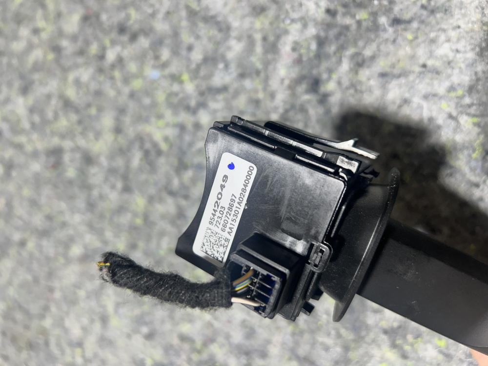 2016 2017 Chevy Spark Wiper Switch with Rear Wiper 96442049 – photo 3